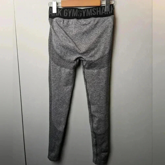 GYMSHARK Flex Legging mid-rise size small Gray color in GREAT used condition - Picture 4 of 9